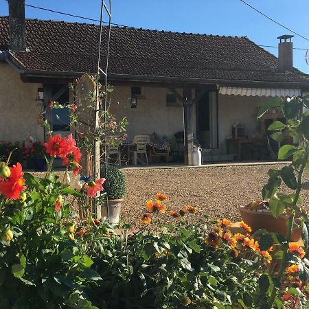 La Petite Maison Villa Toulon-sur-Arroux Bagian luar foto