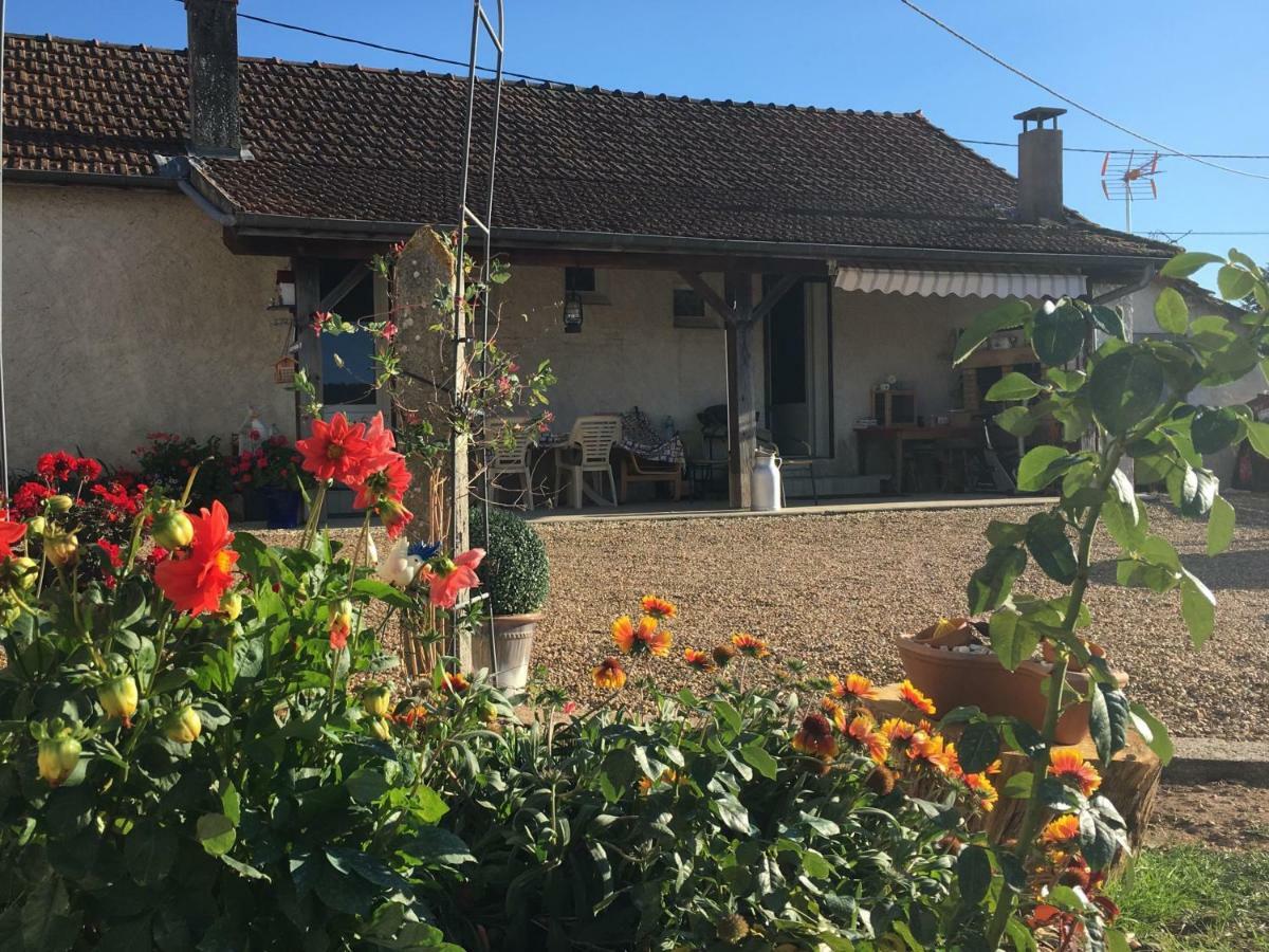 La Petite Maison Villa Toulon-sur-Arroux Bagian luar foto
